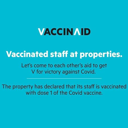 Vaccinated Staff - Capital O 7899 Casa Hotel Kolkata Bagian luar foto